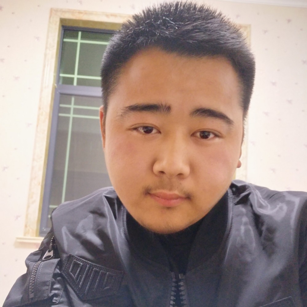傻傻浅吻哈密瓜的照片