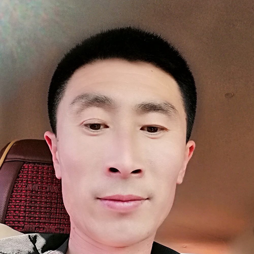 尹儒亮的照片