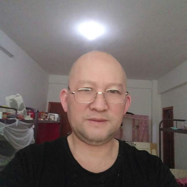 蔡端生的照片