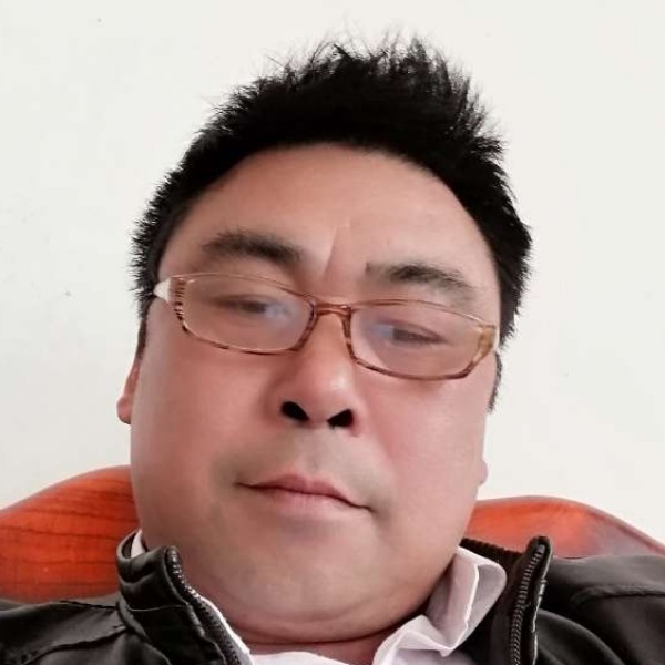 择偶望成的照片