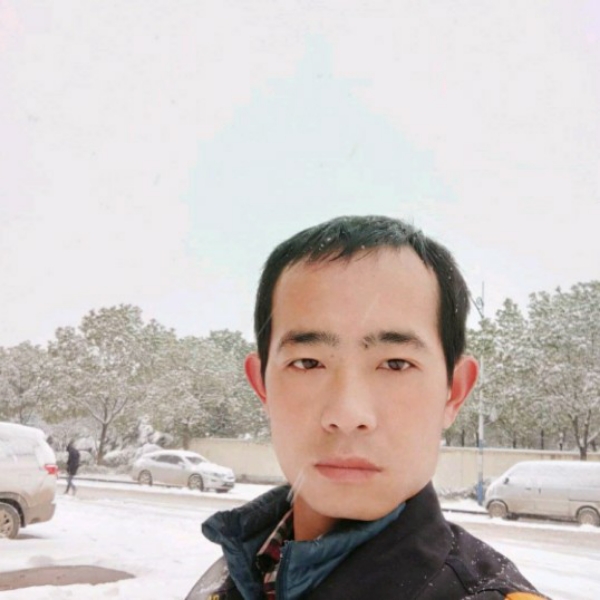 滑板拿灵巧的照片