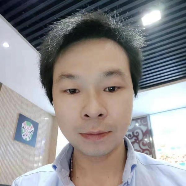 五岁酷的照片