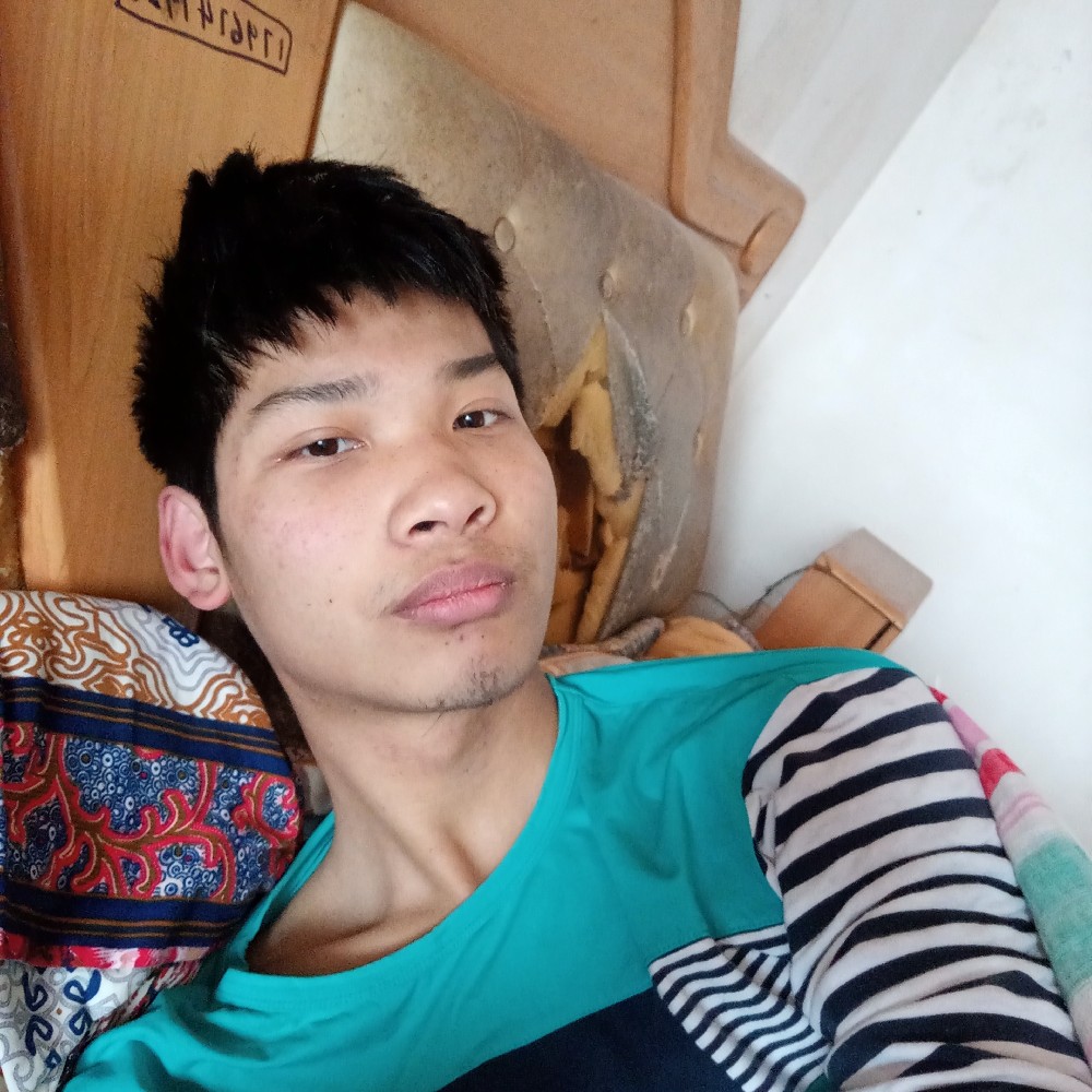 镜子土豪的照片