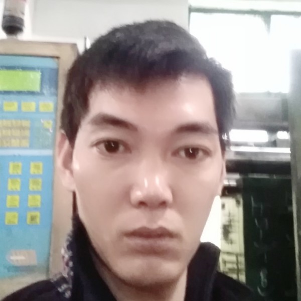 兴奋瑞雪的照片