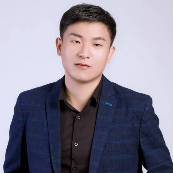 李立成1的照片