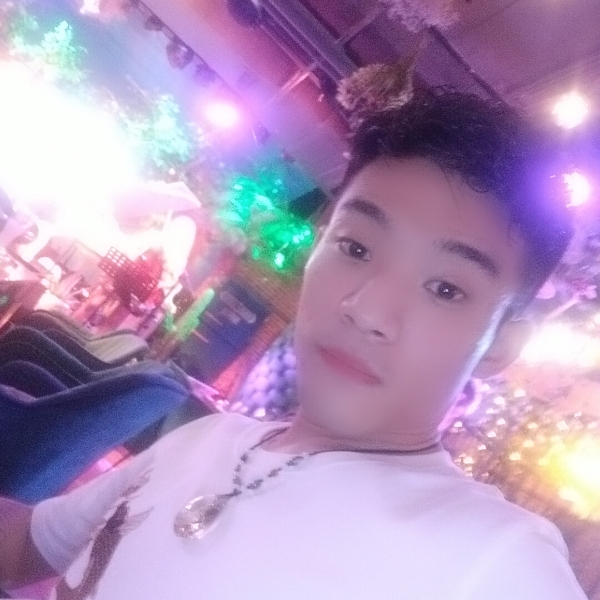 发箍冷艳的照片