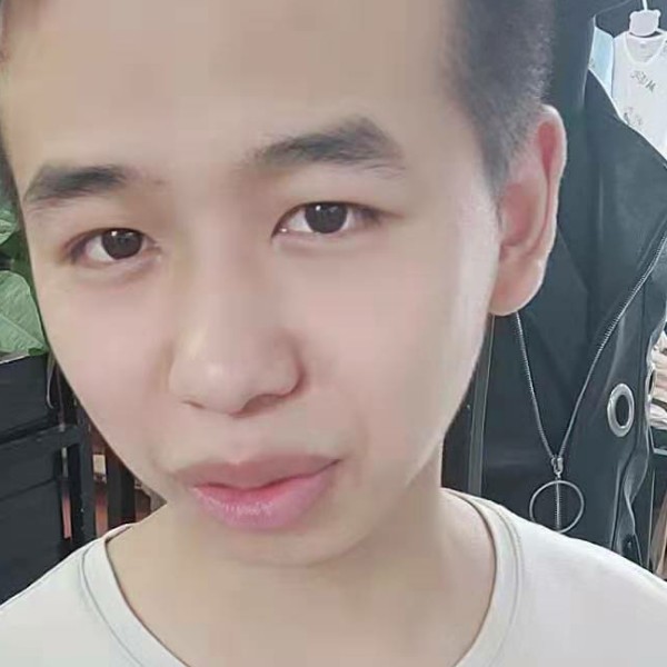 蜜粉淡淡的照片