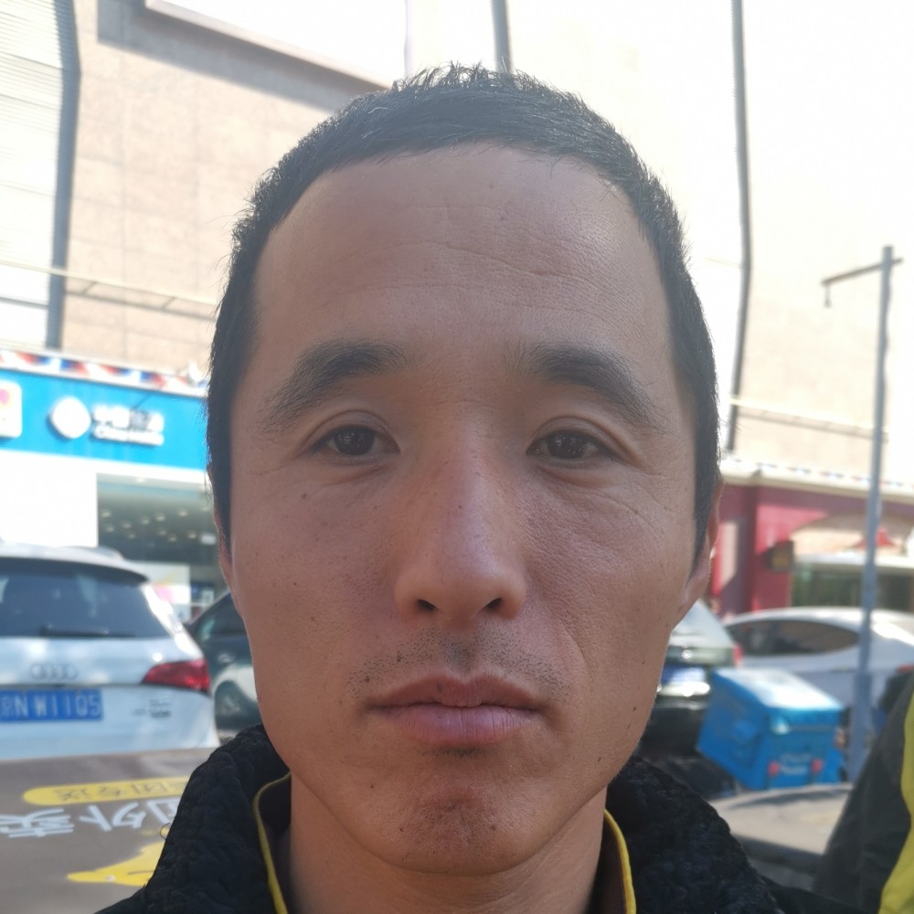 错落請白开水的照片