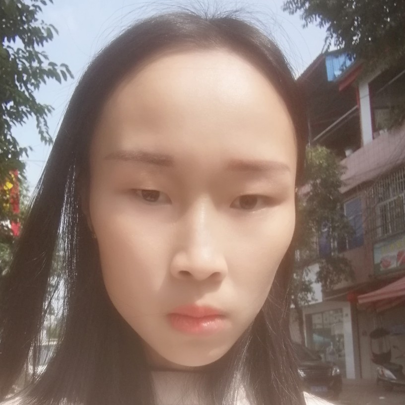 薇儿1的照片