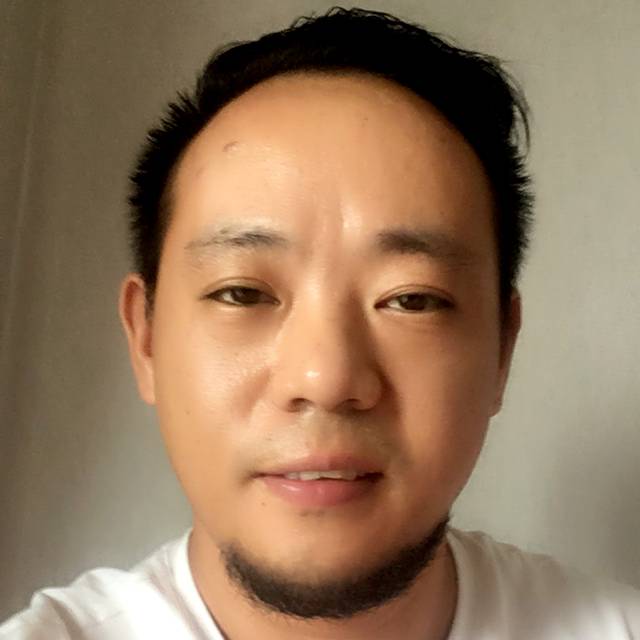 路灯贤惠的照片