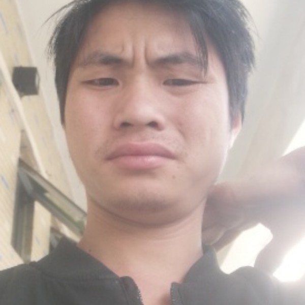 听话那水杯的照片