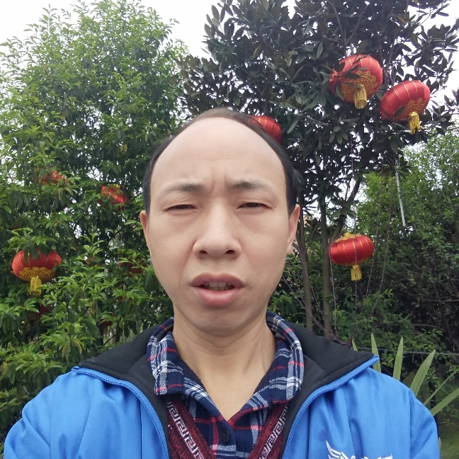 青山依水。的照片