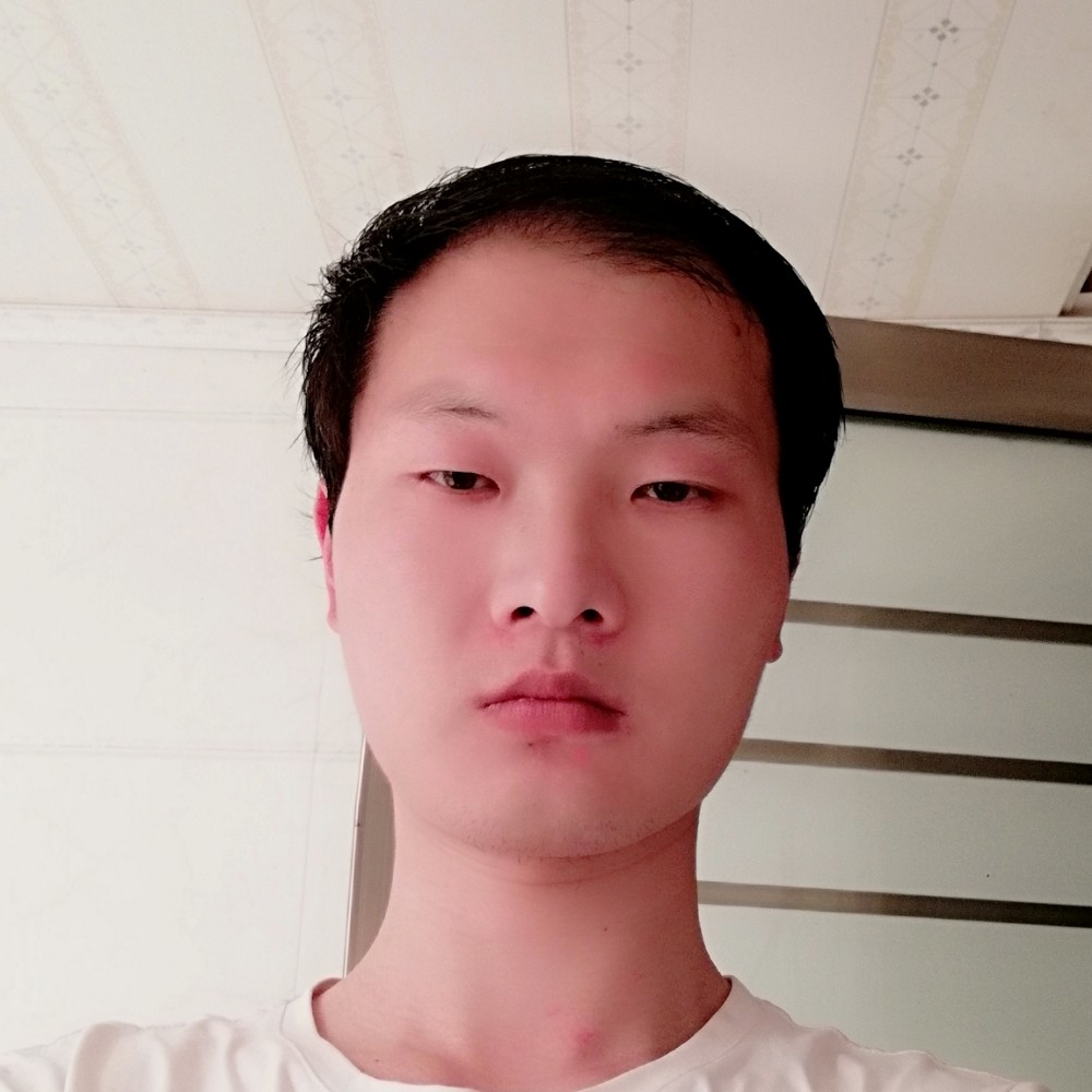 苗条扯光亮的照片