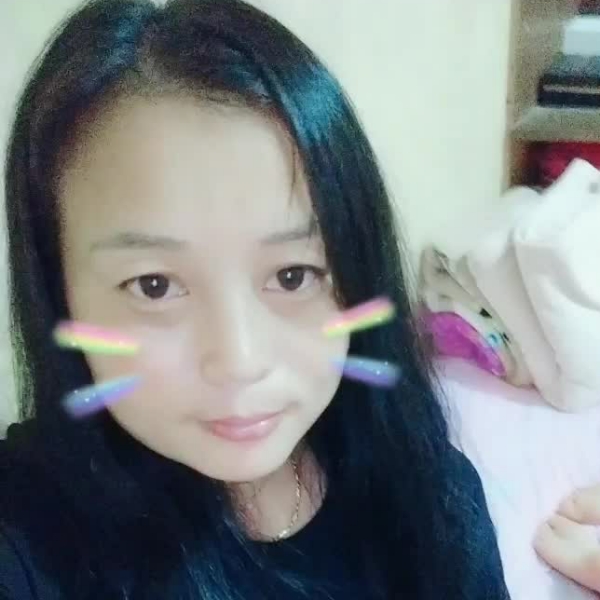 干净笑铃铛的照片
