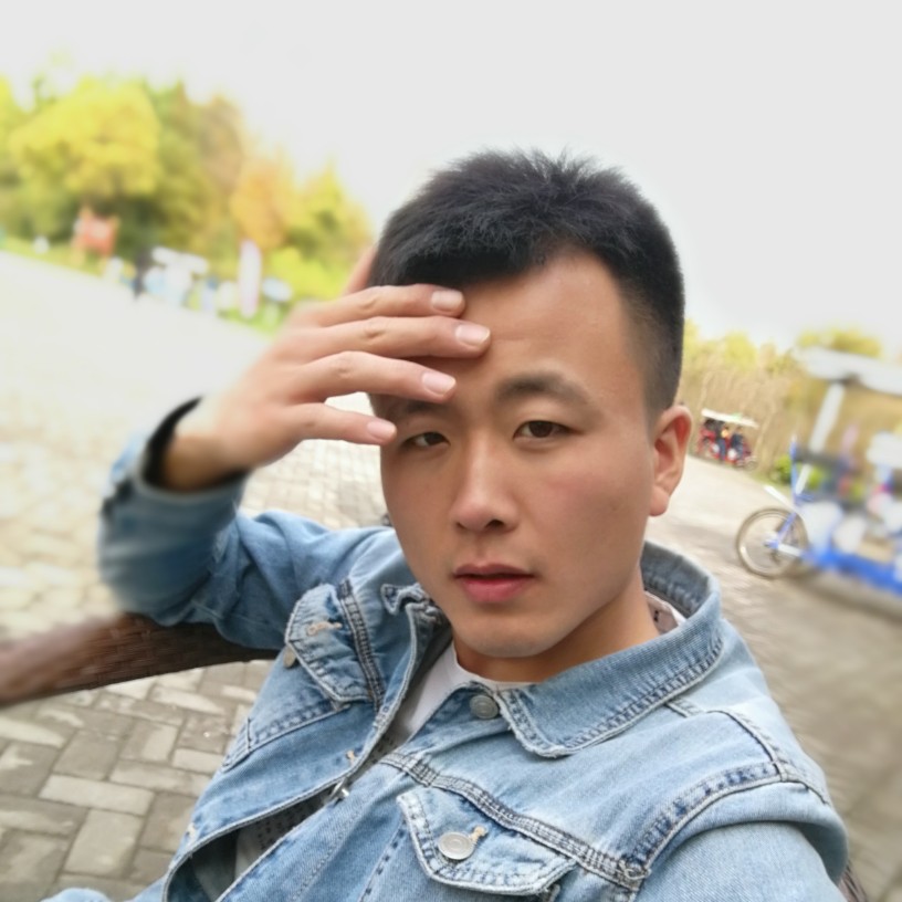 小懒虫腼腆的照片