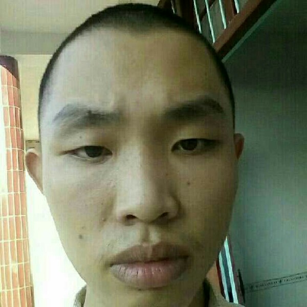 孔祥新的照片