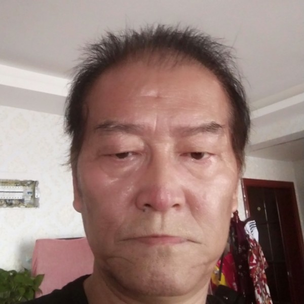茉莉泪了无私的照片