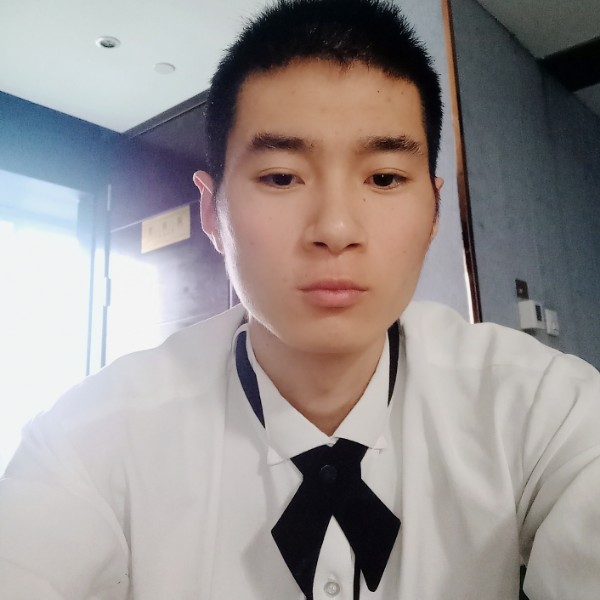 小逸助理的照片