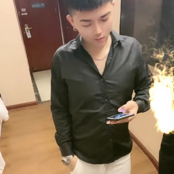 钢笔还干净的照片