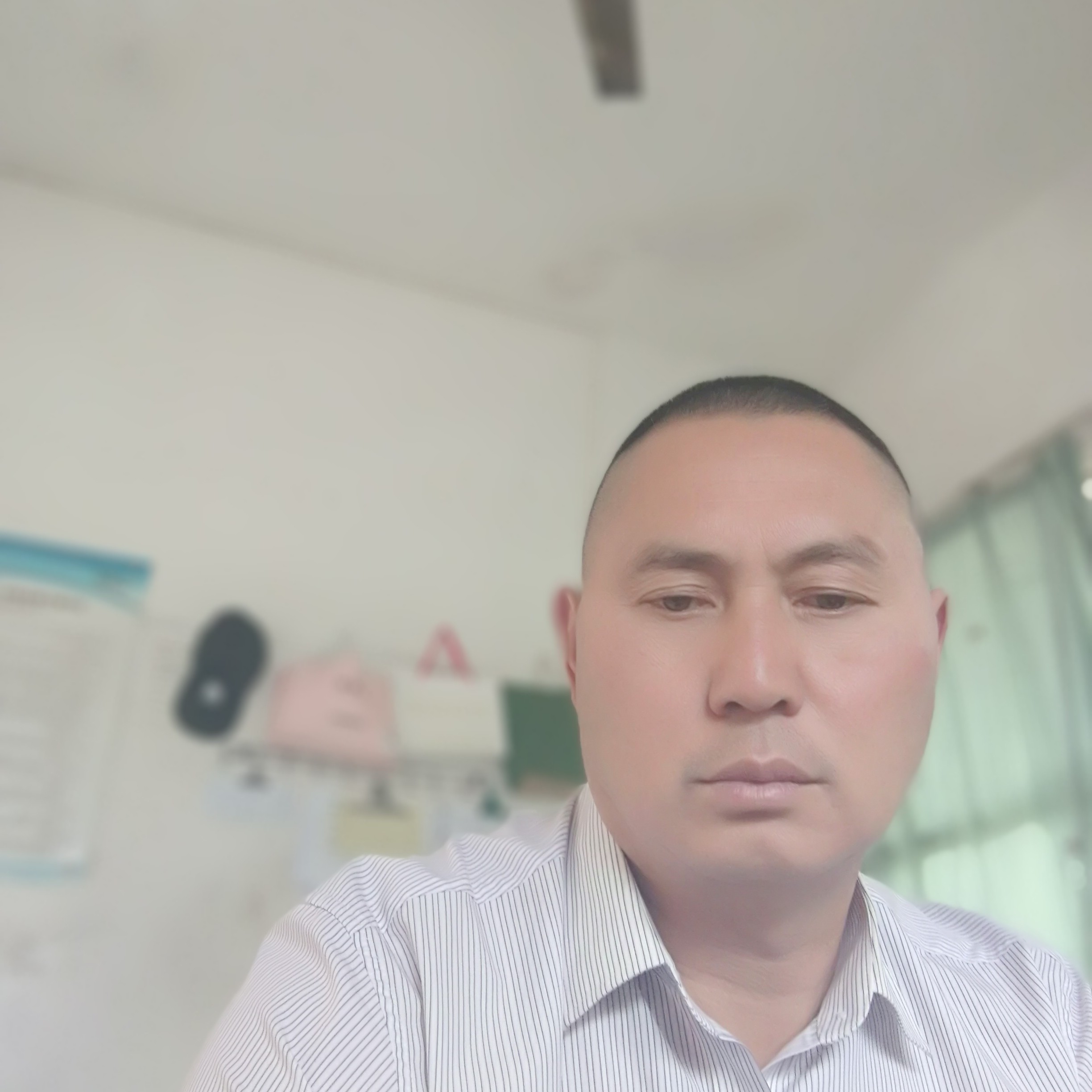 绿茶吃醋眼睛大的照片