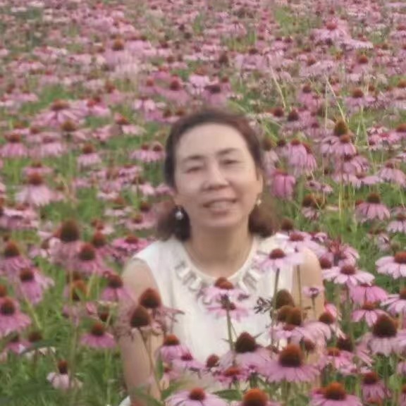 芮伽的照片