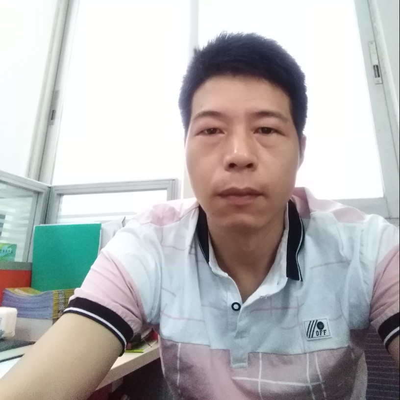 令国。曾的照片