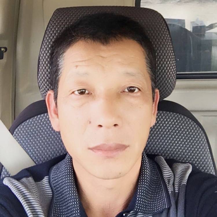 湖北老邓的照片