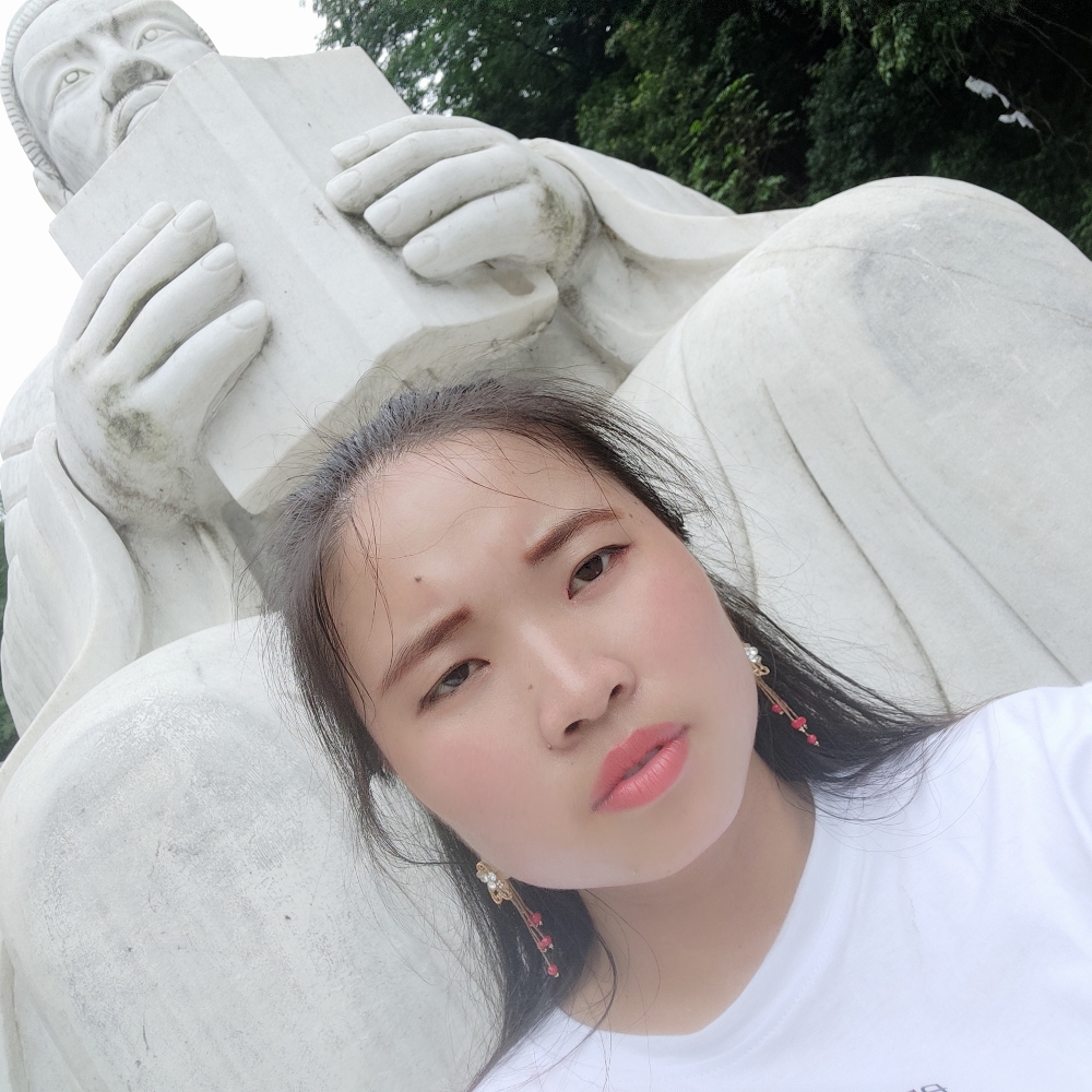 小姐姐的小兔兔的照片