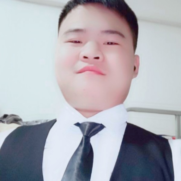 神勇打草莓的照片