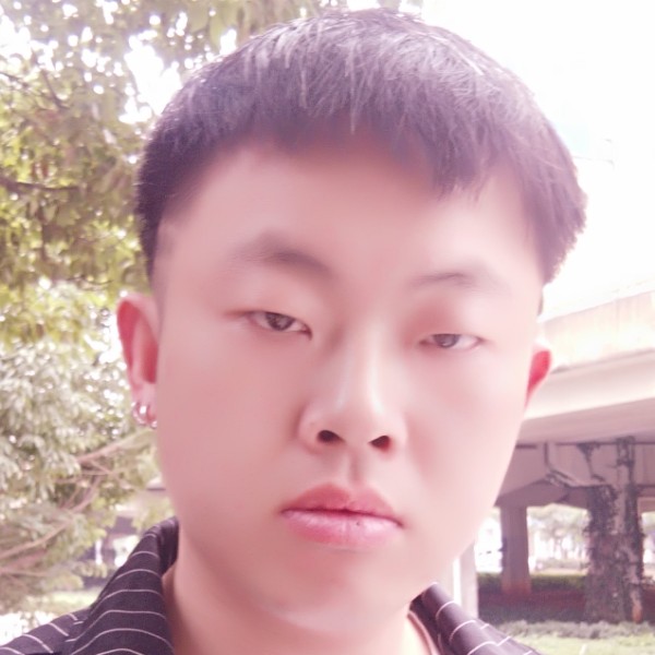 星月凶狠的照片