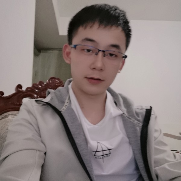 寡言的照片