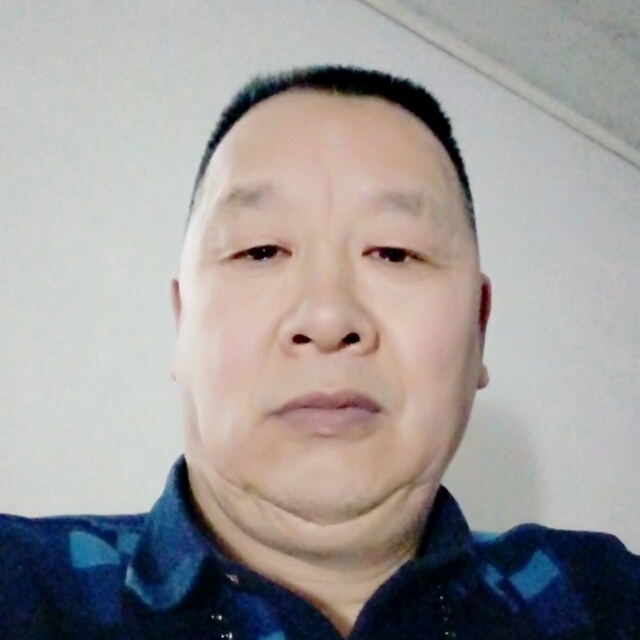 黄爱文的照片