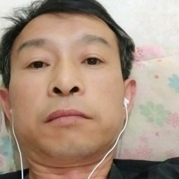粗暴方百褶裙的照片