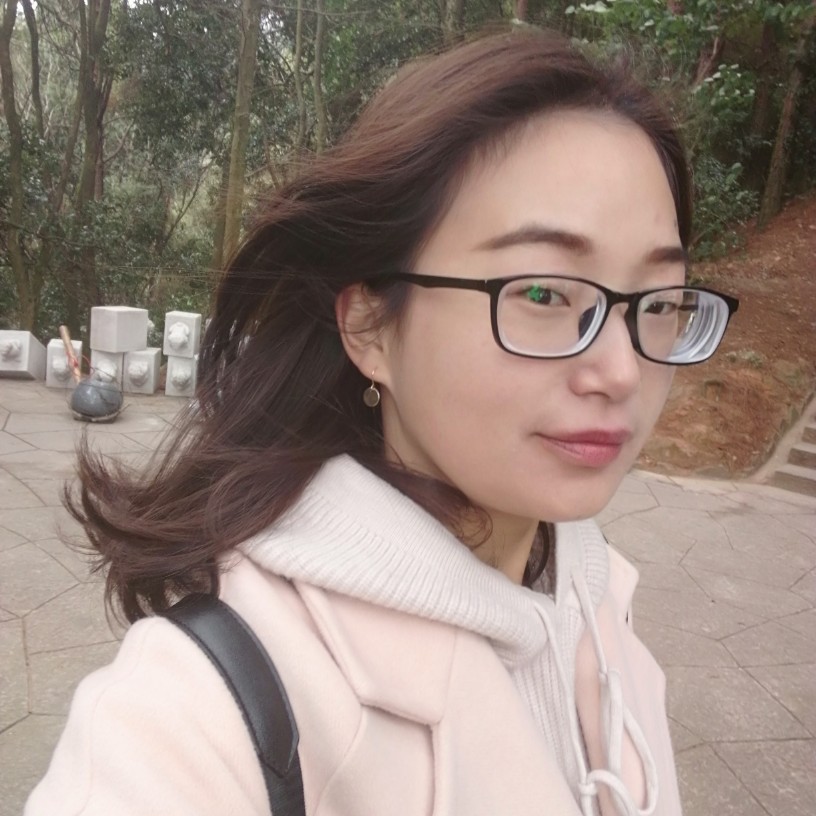 咻嘎的照片
