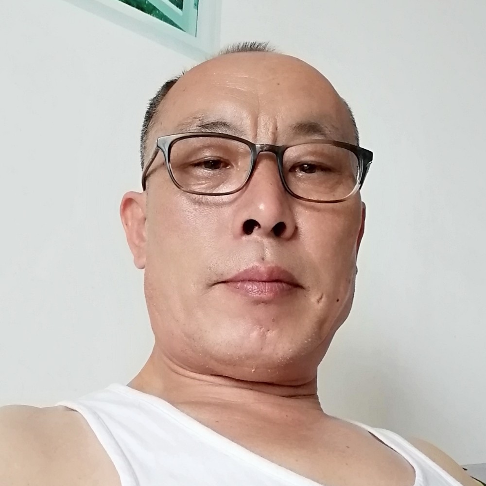 眼睛绚烂的照片