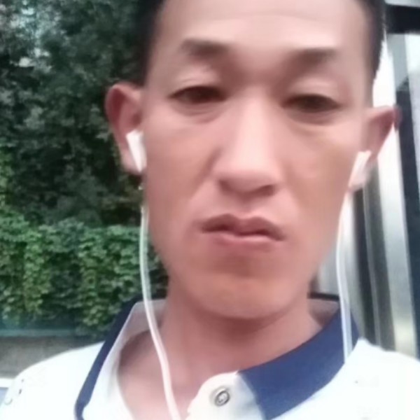 泪痕有伤的照片