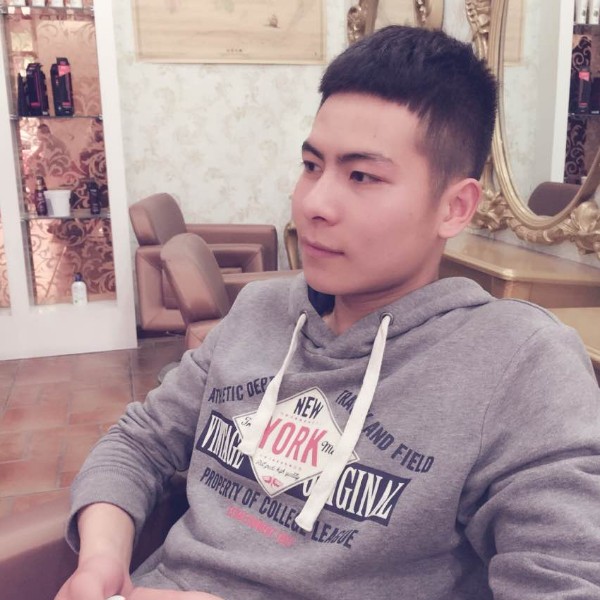 Mr xi的照片
