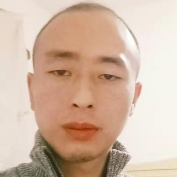 赖大先森的照片