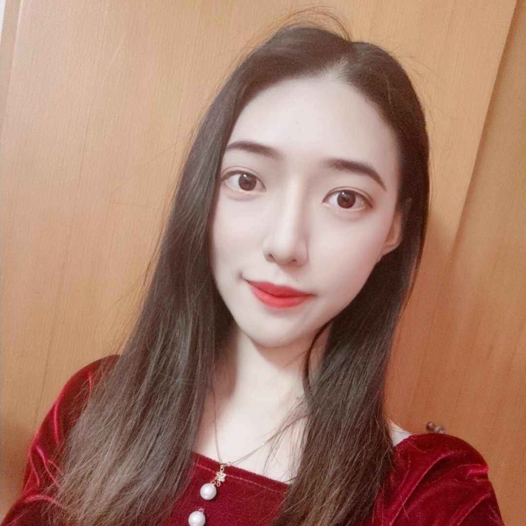 梁家琪的照片
