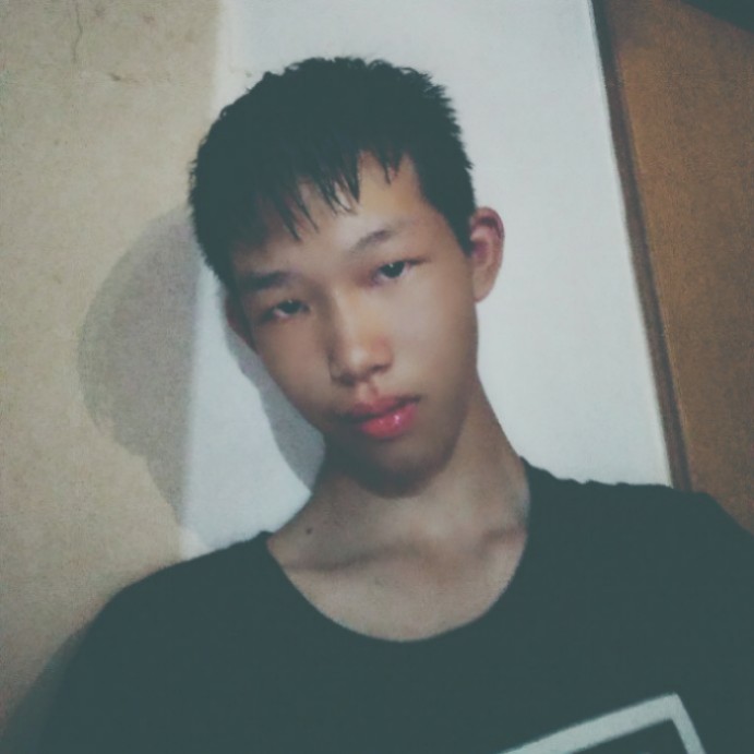 血羽残的照片