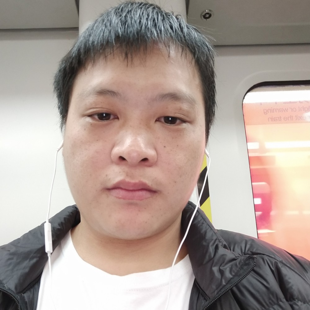 郑建武的照片