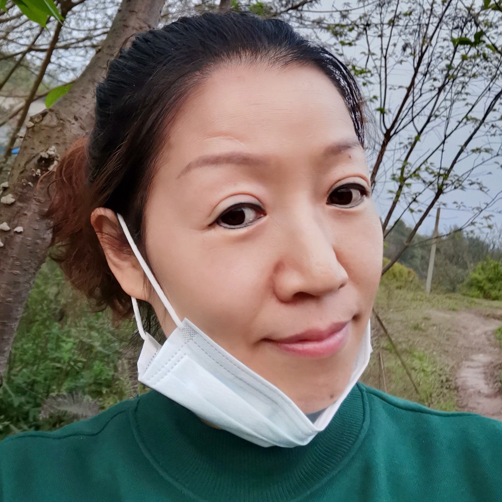 吉祥的春天的照片