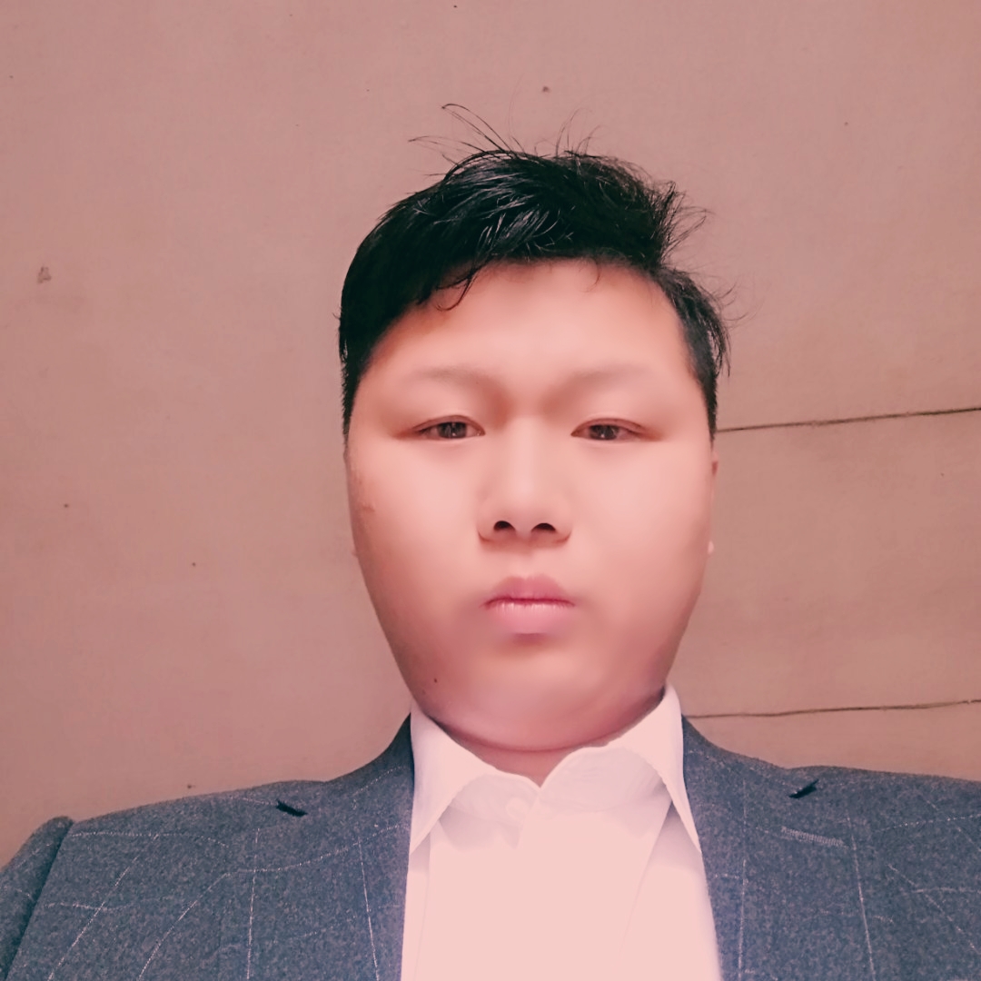风萧等待专注的照片