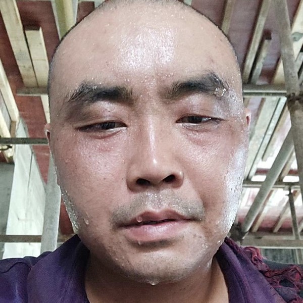 孤單就小伙的照片