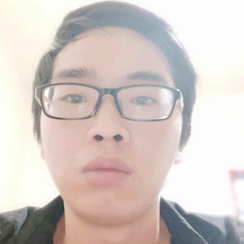 破例玩LOL的照片