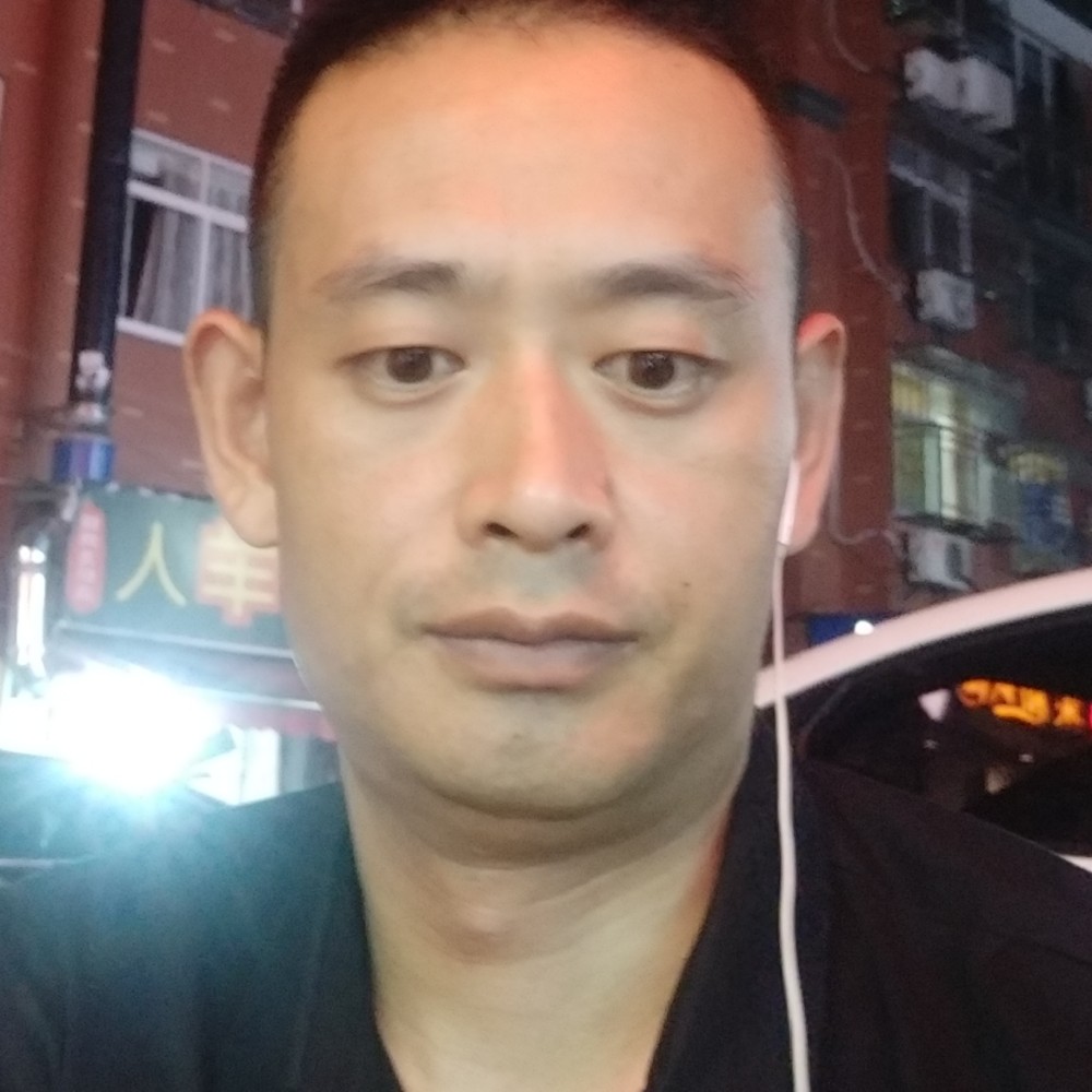 薛建平的照片