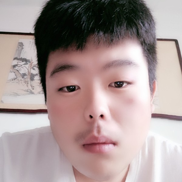 倾城少年的照片