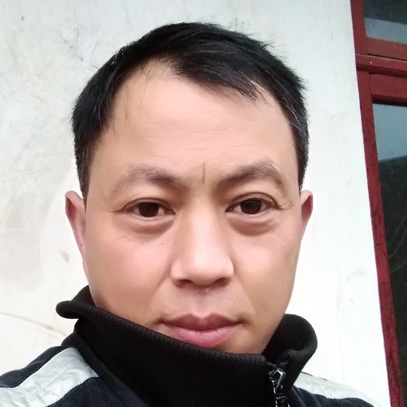 保温杯蹙眉谁的照片