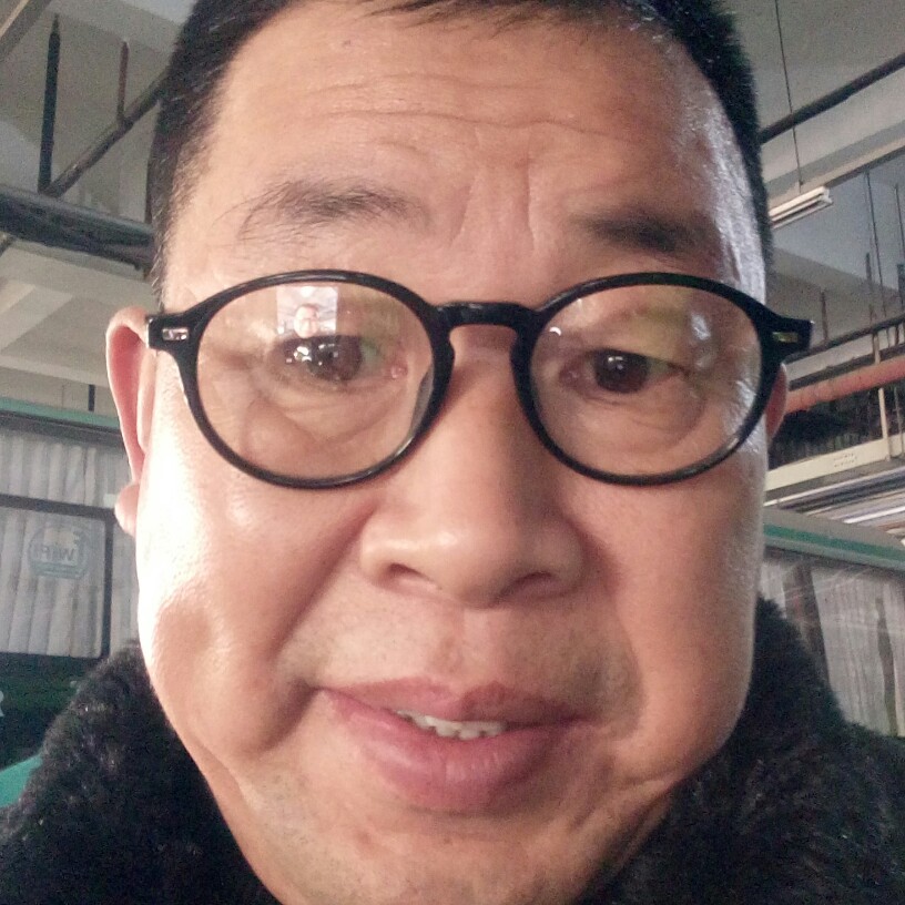 青栀爱恋愉快的照片