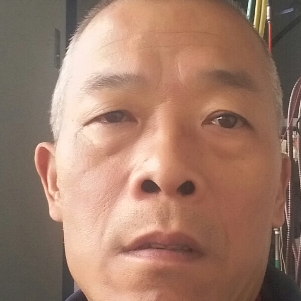 芹菜那成就的照片